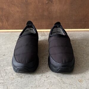 Women’s Black Slip-On Shoes